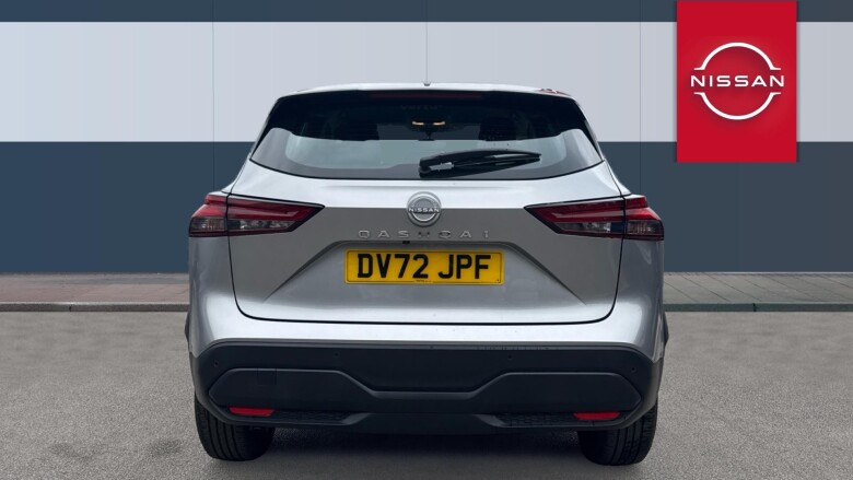 Nissan Qashqai 1.3 DiG-T MH Acenta Premium 5dr Petrol Hatchback